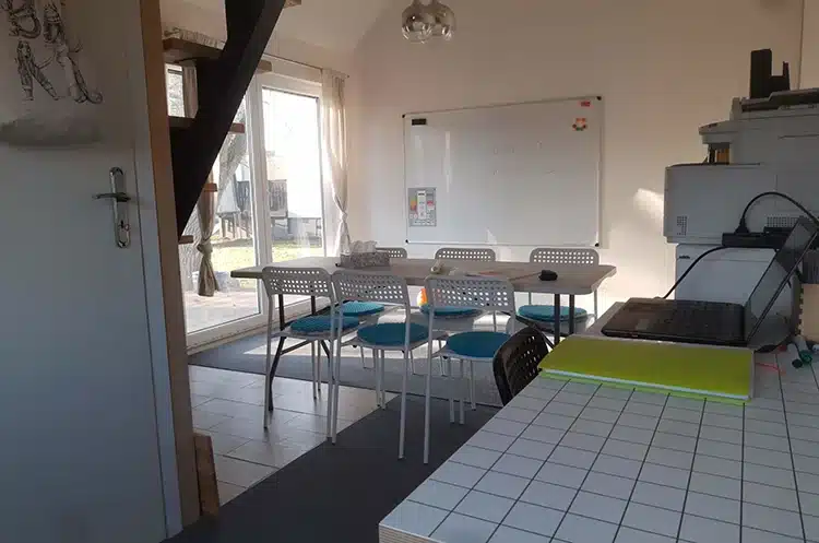 Simon says – Szkoła Językowa – angielski dla dzieci i młodzieży – Ursynów, Bemowo, Warszawa